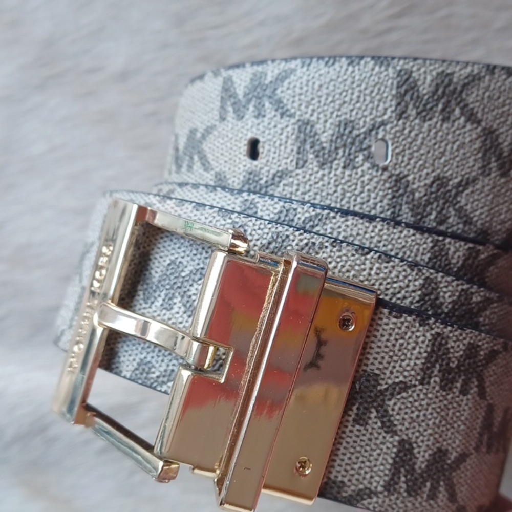 Michael Kors Belt - Picture 13 of 14